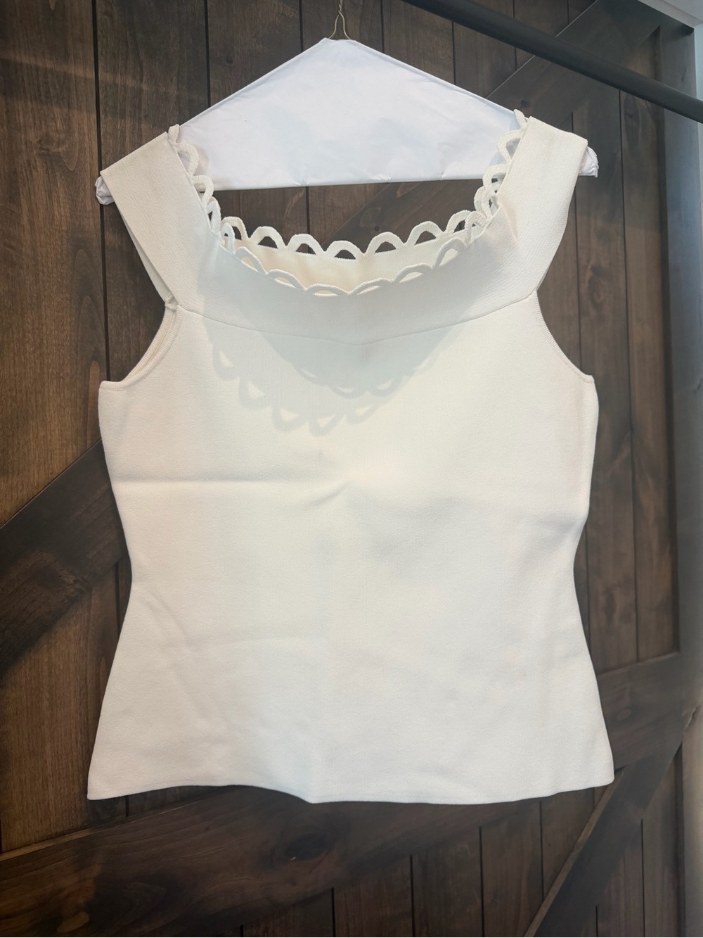 Milly Ivory Scallop-Trim Knit Tank. M
